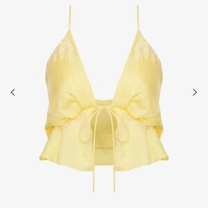 Rumored Wilder Top in Banana color XS
